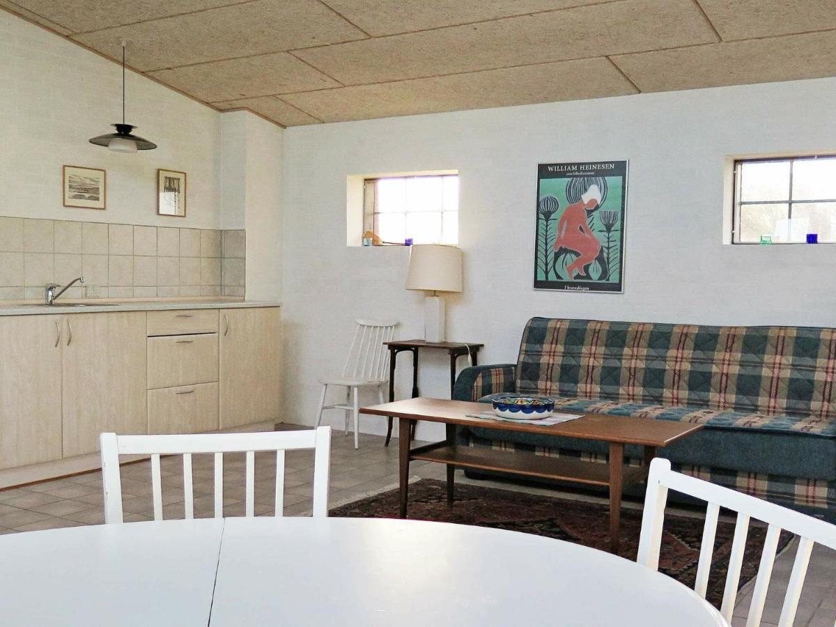 4 Person Holiday Home In Lemvig Trans 객실 사진